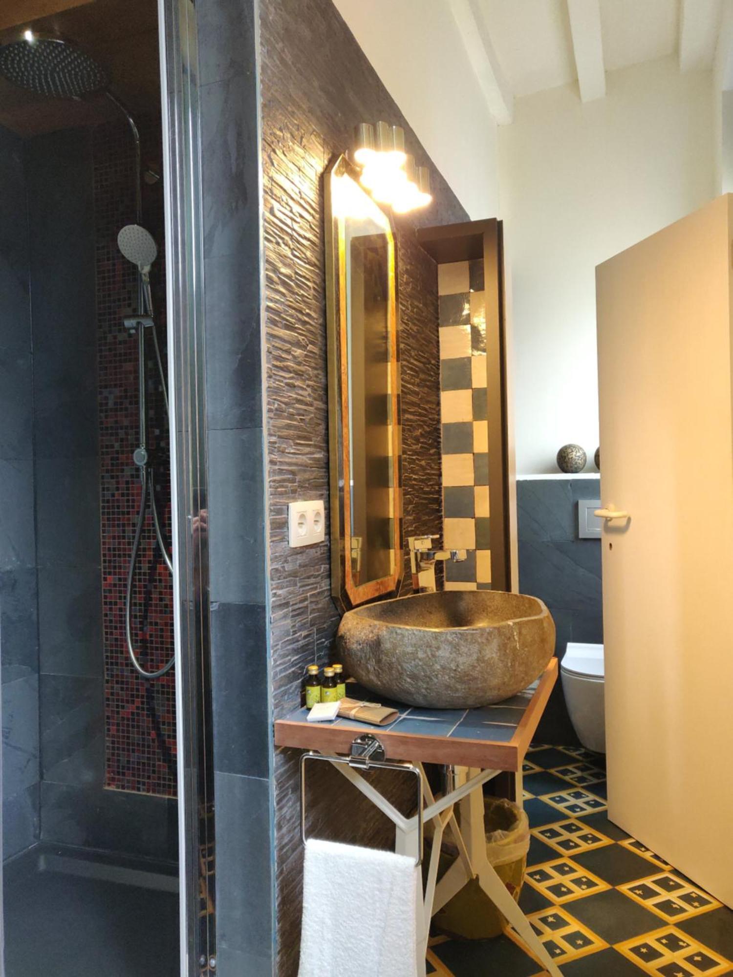 圣特雷登 Kolmojen酒店 外观 照片
